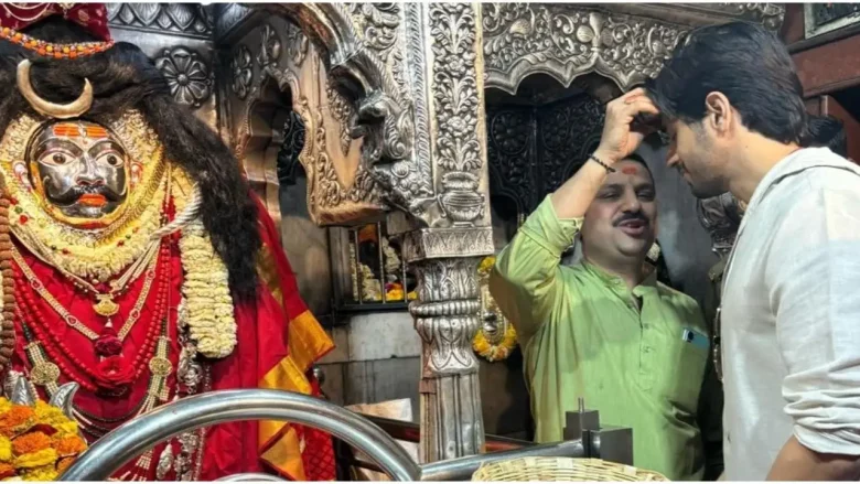 Yodha Star Sidharth Malhotra Seeks Divine Blessings at Kashi Vishwanath Temple for Maha Shivratri