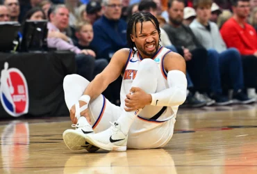 No Damage to Jalen Brunson’s Knee, Says Knicks Coach Tom Thibodeau After MRI