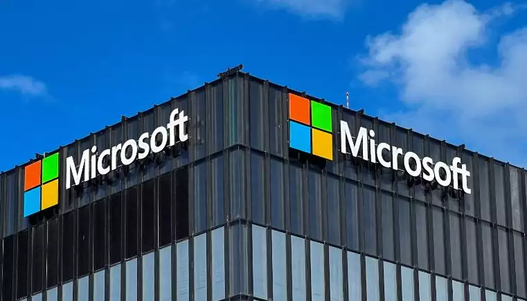 Microsoft Service Outage Disrupts Noida IT Sector, Halts Operations in Major Companies