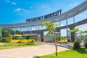 Presidency University Fee Hike Protest: SFI-Led Indefinite Sit-In at College Street Campus Demands Revocation for Freshers