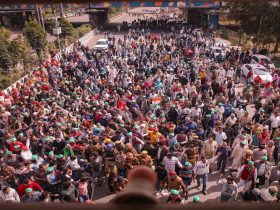 Greater Noida Farmers Protest Demanding Fair Compensation and New Land Acquisition Laws